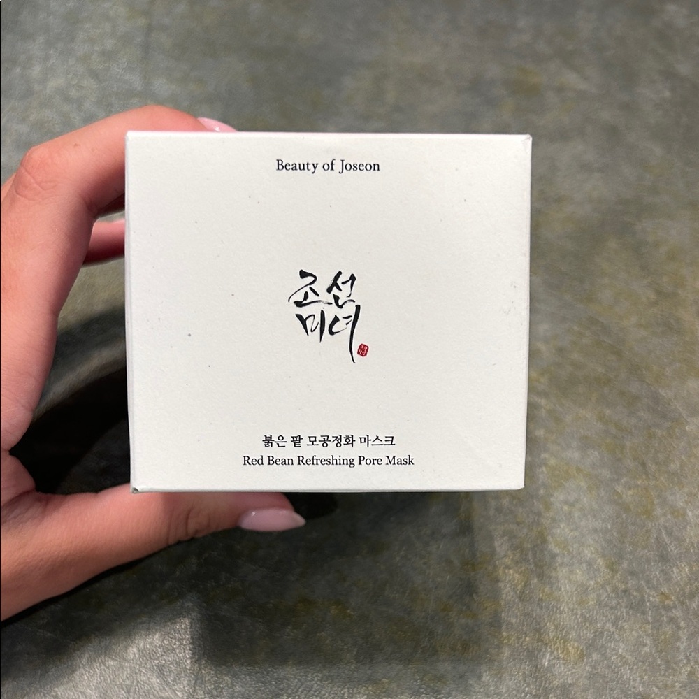 Beauty of Joseon Red Bean Refreshing Pore Mask.